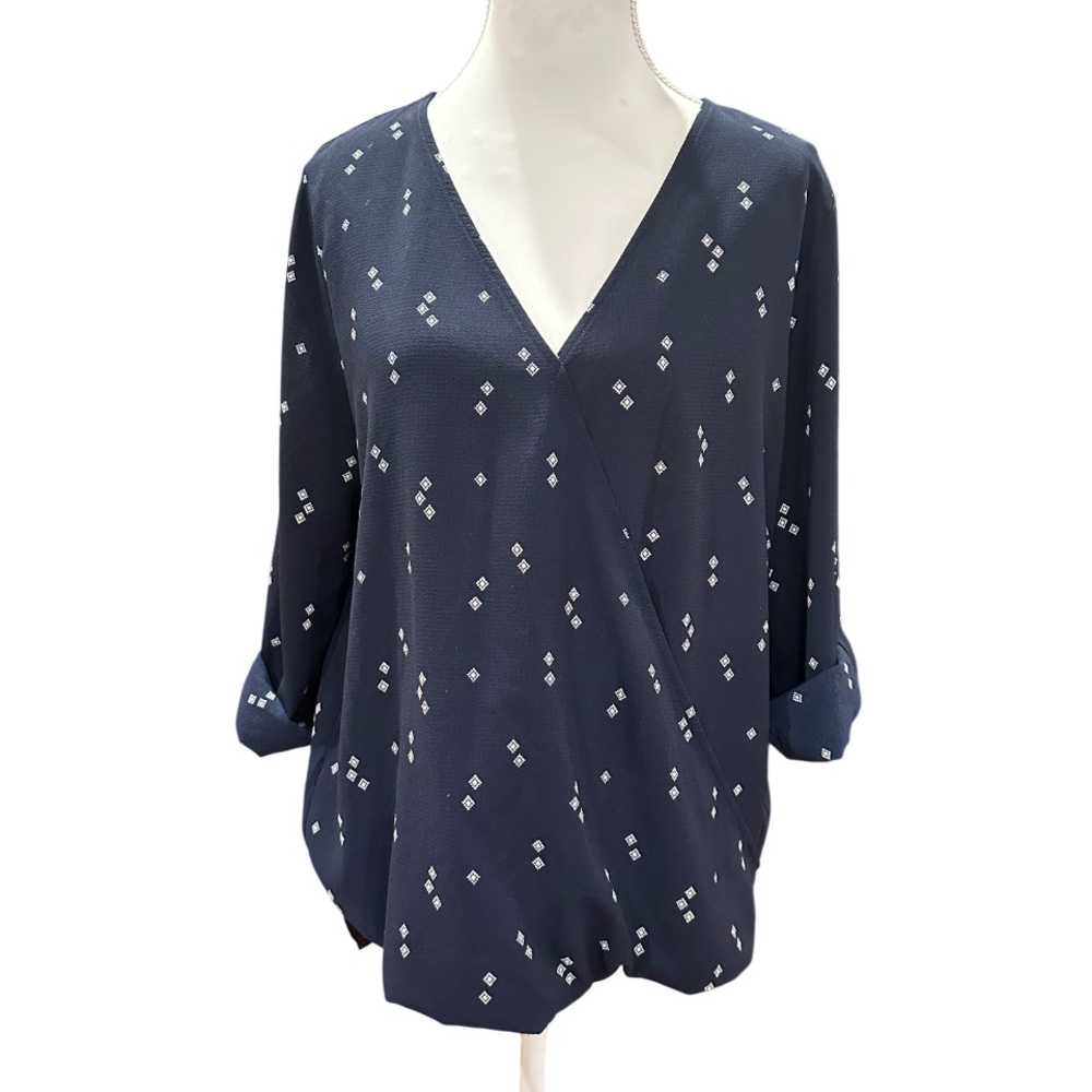 West Kei Navy Blouse with Geometric Design M